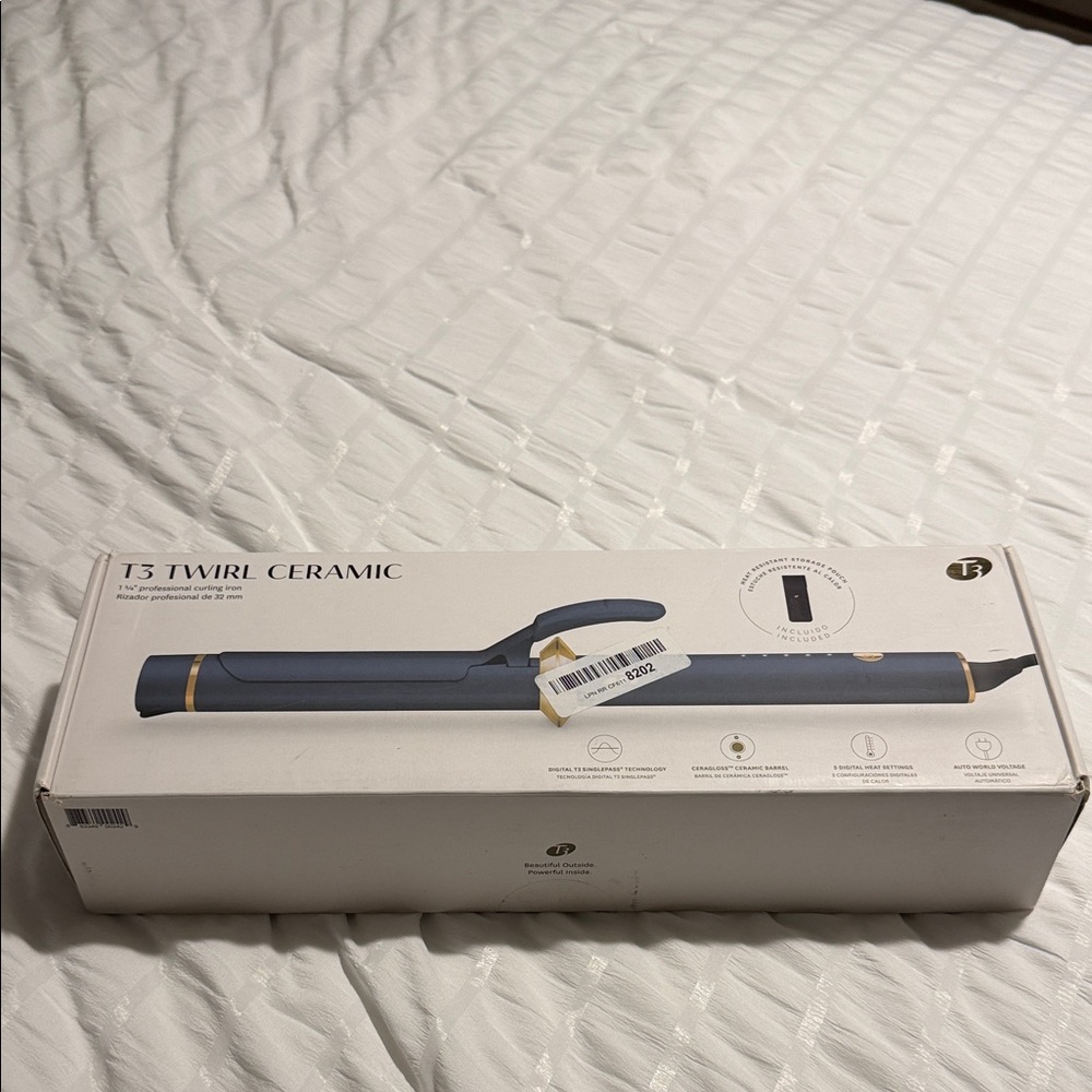 T3 Twirl Ceramic Curling Wand in Navy and Gold Accents